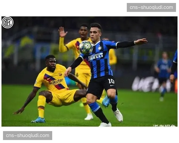 兰斯锋线核心转会传闻缠身,主帅赛前发布会拒绝对球员未来置评 兰斯锋线核心转会传闻缠身,主帅赛前发布会拒绝对球员未来置评